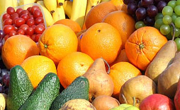 Biostimulant fertilizers for fruits